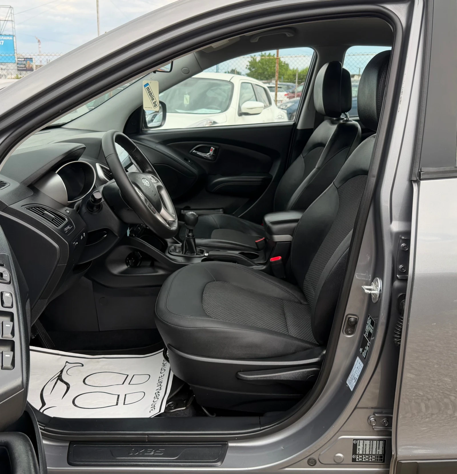 Hyundai IX35 1.7CRDI * КОЖА* НАВИГАЦИЯ* ПОДГРЕВ* , снимка 11 - Автомобили и джипове - 55216931