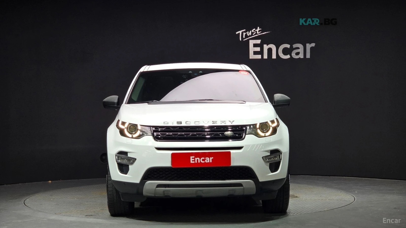 Land Rover Discovery 2.0 TD4 HSE* LUXURY* КОЖА* ПОДГРЕВ* ПАНО* , снимка 3 - Автомобили и джипове - 55317674