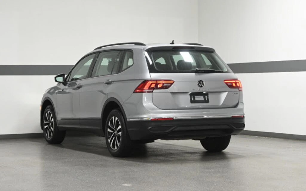 VW Tiguan 2.0 TSI Turbo 4Motion, снимка 6 - Автомобили и джипове - 56072597
