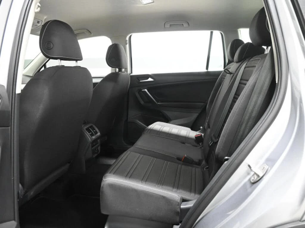 VW Tiguan 2.0 TSI Turbo 4Motion, снимка 16 - Автомобили и джипове - 56072597