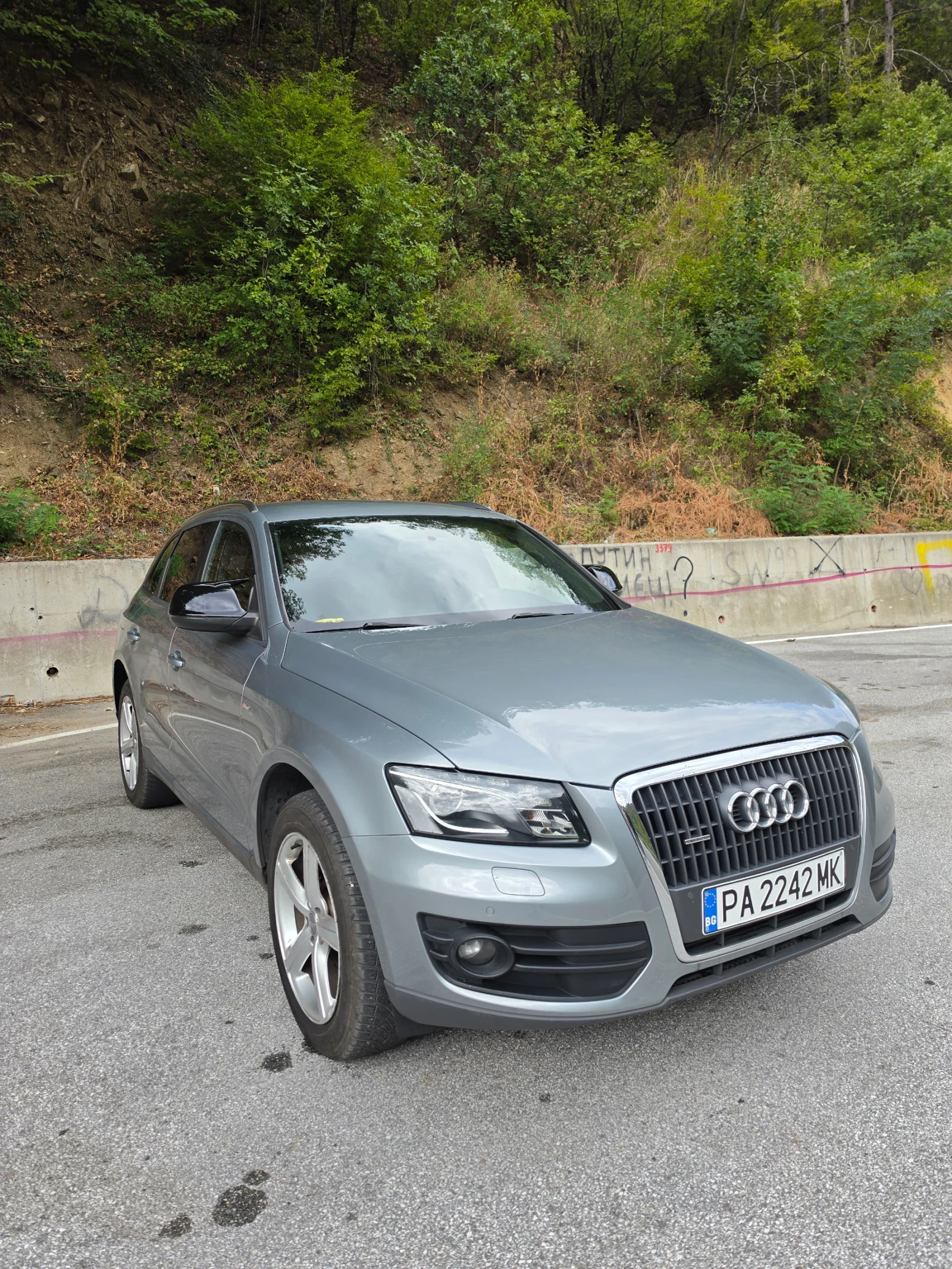 Audi Q5 2.0д, снимка 2 - Автомобили и джипове - 56183827