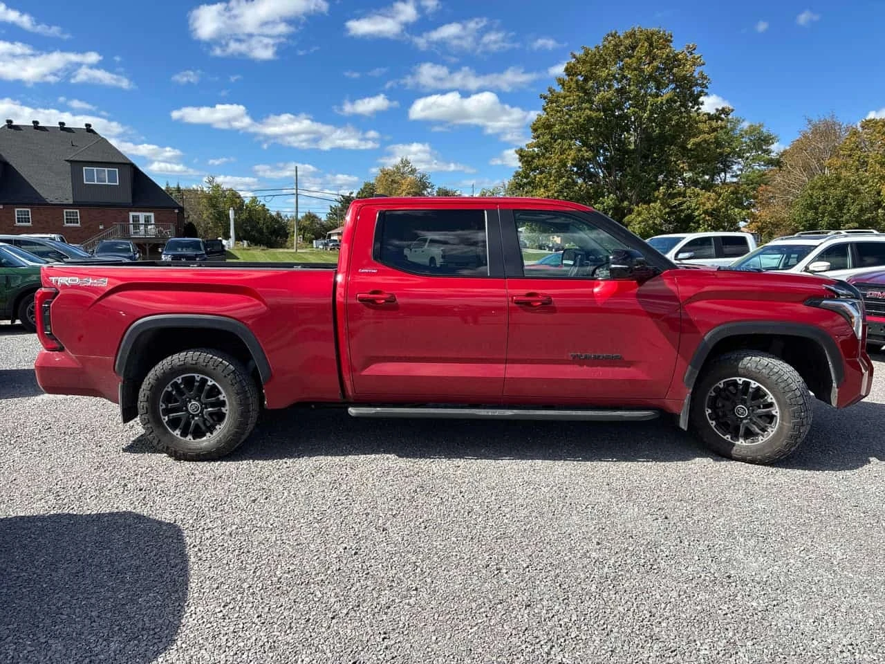 Toyota Tundra * Limited Hybrid * АВТОКРЕДИТ БЕЗ ПЪРВОНАЧАЛНА* , снимка 3 - Автомобили и джипове - 56211826