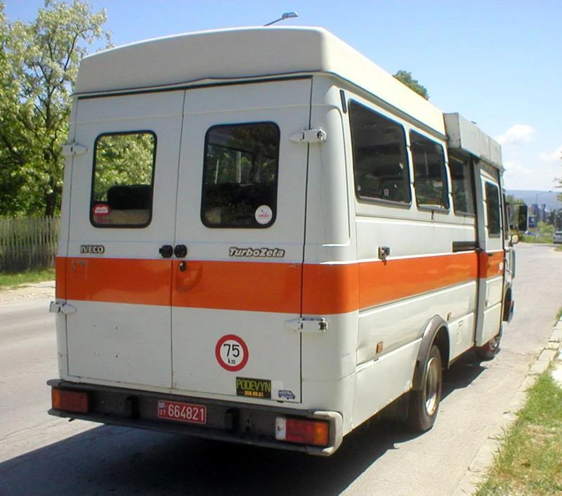 Iveco 60-11 АВТОБУС, снимка 5 - Бусове и автобуси - 49466527