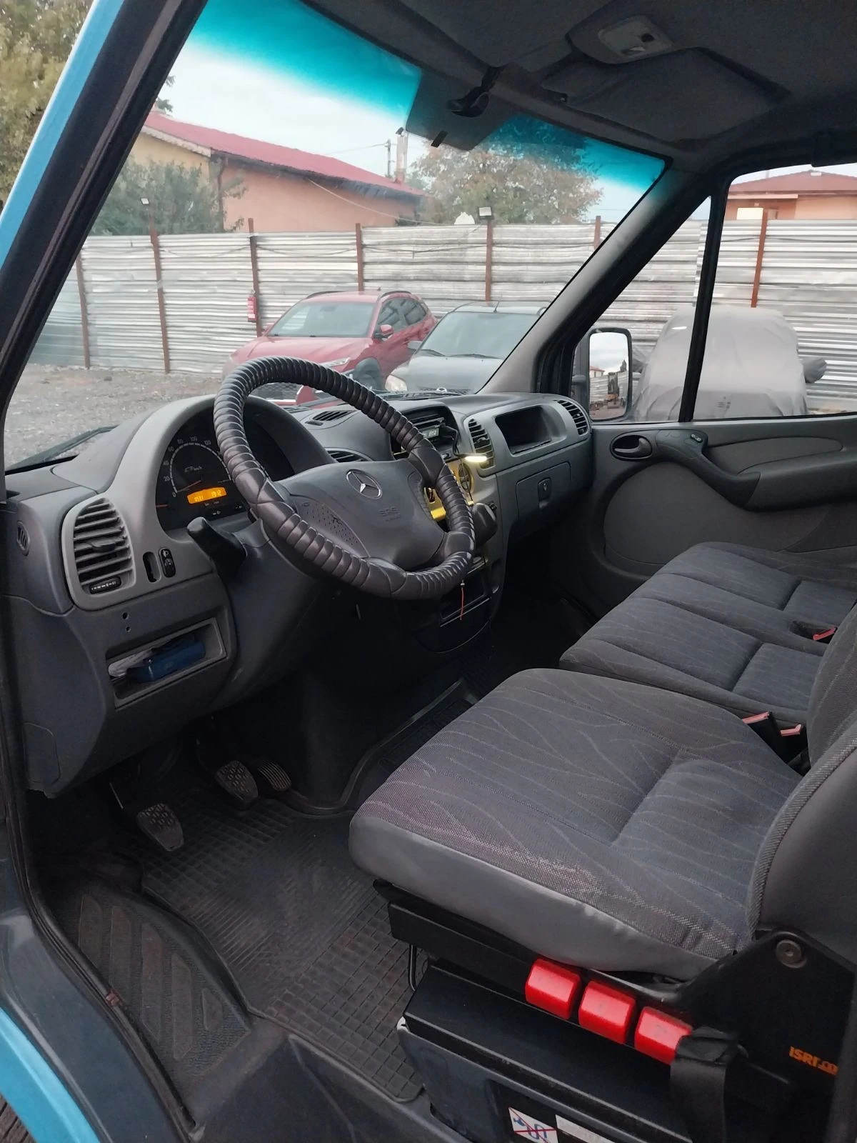 Mercedes-Benz 416 2.7 CDI 163 HP, снимка 6 - Камиони - 56318647