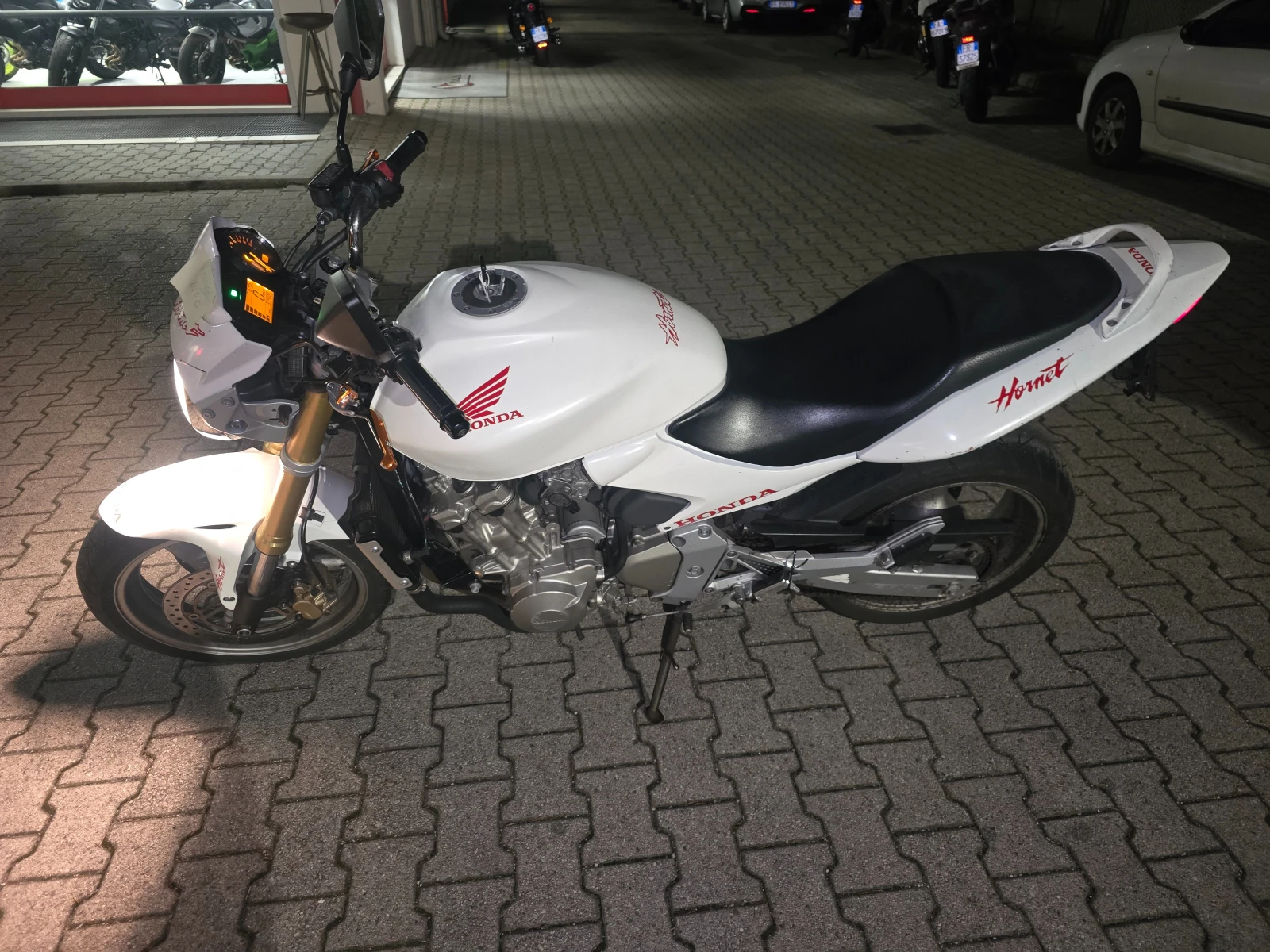 Honda Hornet 600 - изображение 6