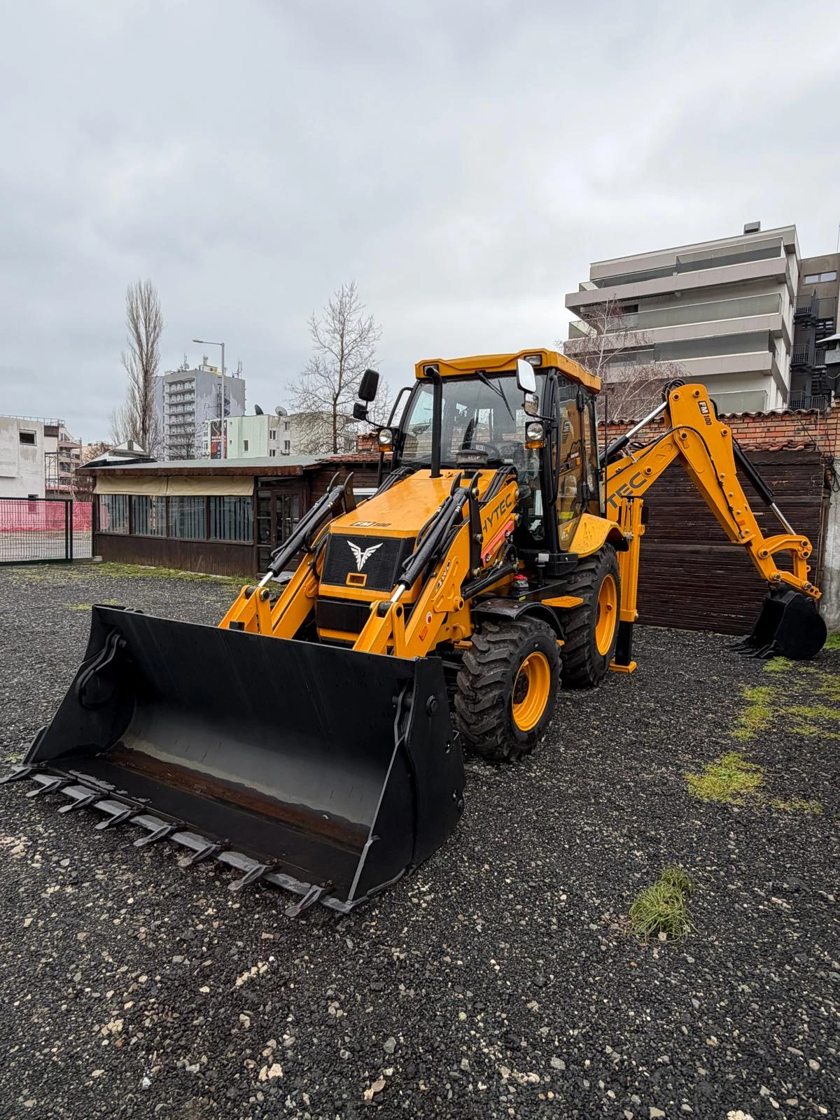 Багер Друга марка Hytec FM-100 * Нов , снимка 3 - Индустриална техника - 53964196