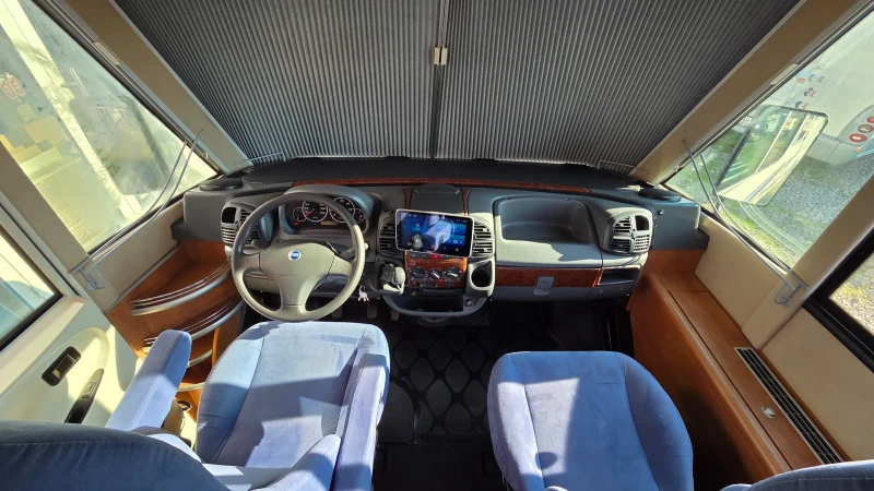 Кемпер Carthago Chic i47 3.5т 156hp , снимка 13 - Каравани и кемпери - 52060569