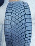 Гуми Зимни 255/55R19, снимка 1