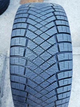      255/55R19