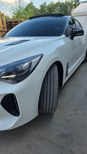 Kia Stinger 3.3T GT, снимка 6