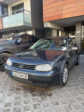 VW Golf 1.6 ПЕРФЕКТЕН, снимка 2