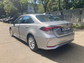 Toyota Corolla 1.8 Hybrid Executive, снимка 2