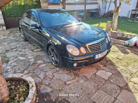     Mercedes-Benz E 320 320   