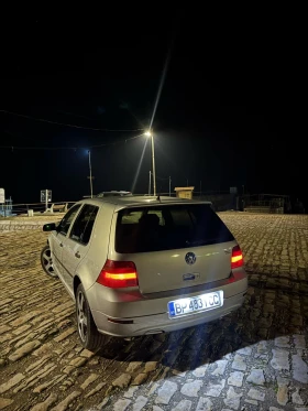 VW Golf - 2800 € / 5476.32 лв. - 95572027 4