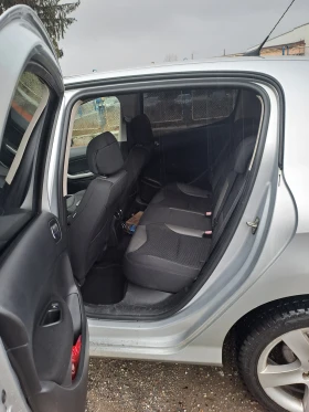 Peugeot 308 - 2700 € / 5280.74 лв. - 94191568 6