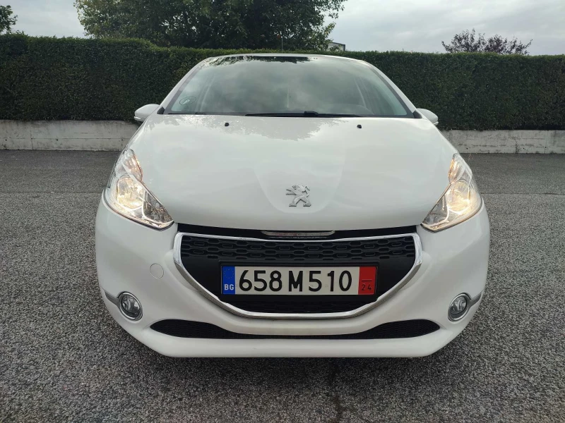 Peugeot 208 208, снимка 4 - Автомобили и джипове - 47537767