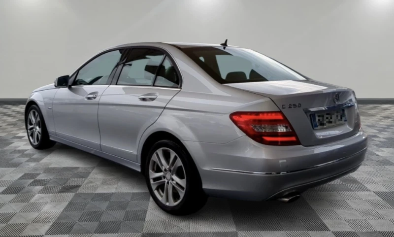 Mercedes-Benz C 250 250BlueEficiency* 204ск* AVANTGARDE, снимка 6 - Автомобили и джипове - 48078443