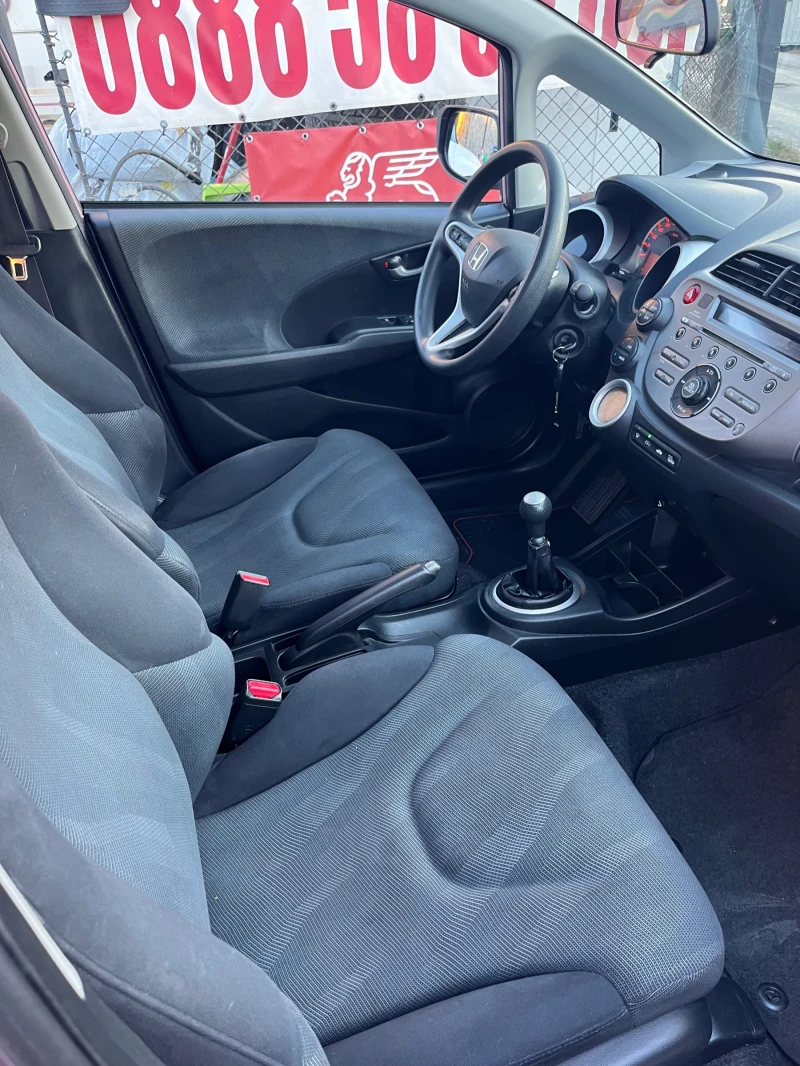 Honda Jazz 1.4i - SPORT - 157263km - SWISS, снимка 13 - Автомобили и джипове - 48294449