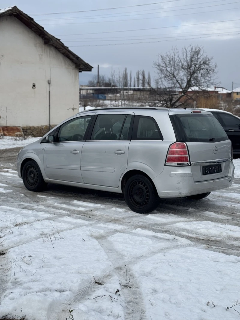 Opel Zafira 1.9TDI, 6+ 1 Mesta, снимка 7 - Автомобили и джипове - 48451847