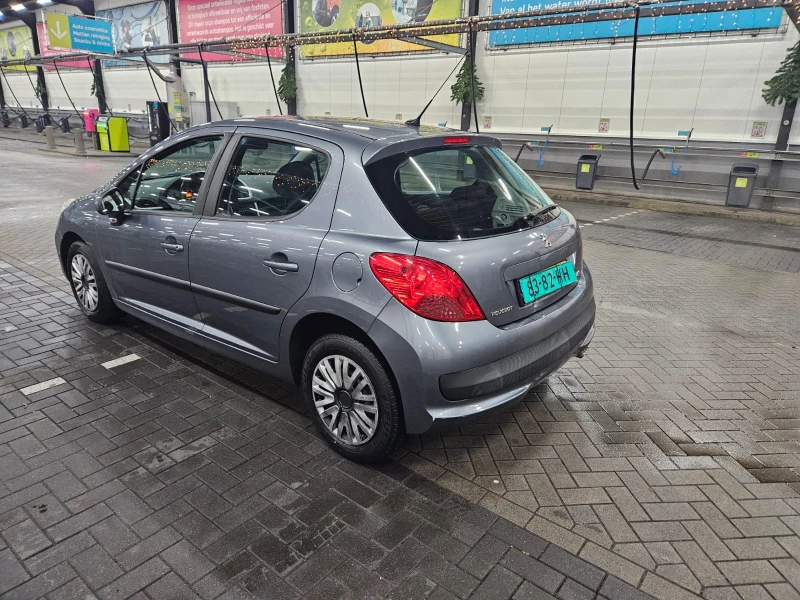 Peugeot 207 1.4i КЛИМАТРОНИК, снимка 6 - Автомобили и джипове - 48648148