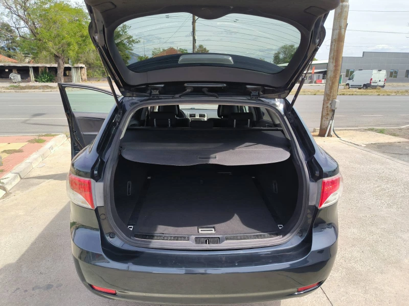 Toyota Avensis 2.0d-Navi-Kamera-6sk.-Euro-5A, снимка 11 - Автомобили и джипове - 49730692