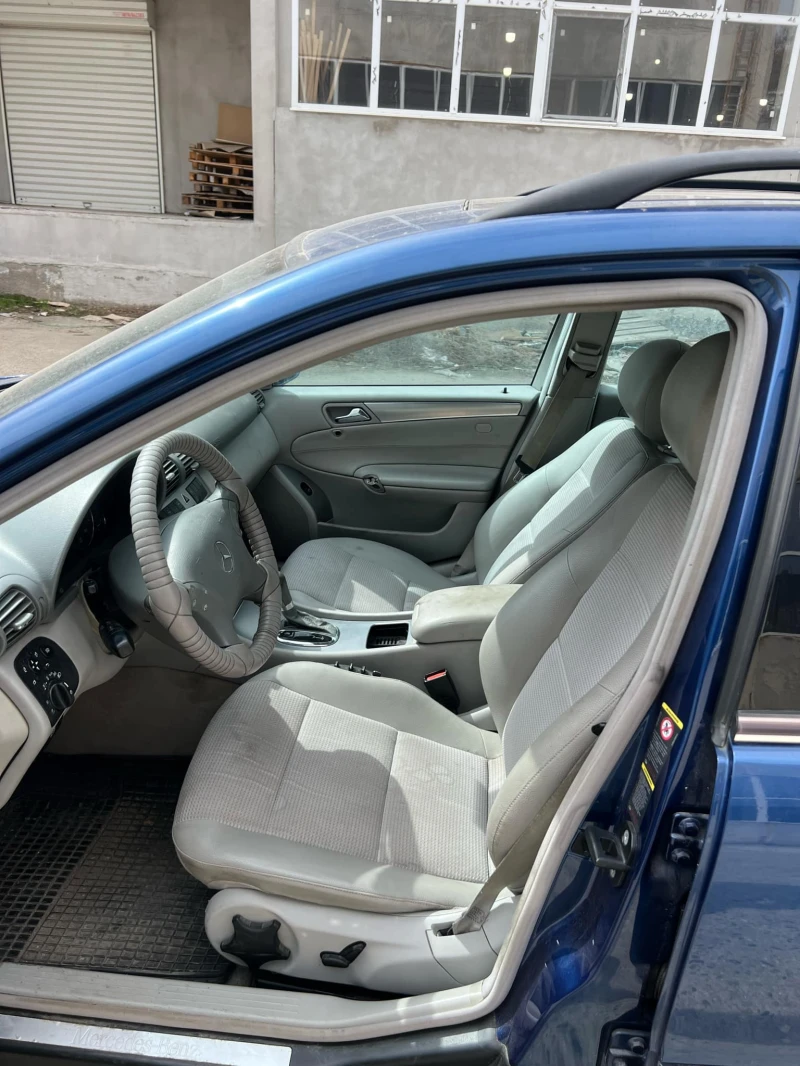Mercedes-Benz C 320 CDI OM642, снимка 6 - Автомобили и джипове - 52189339