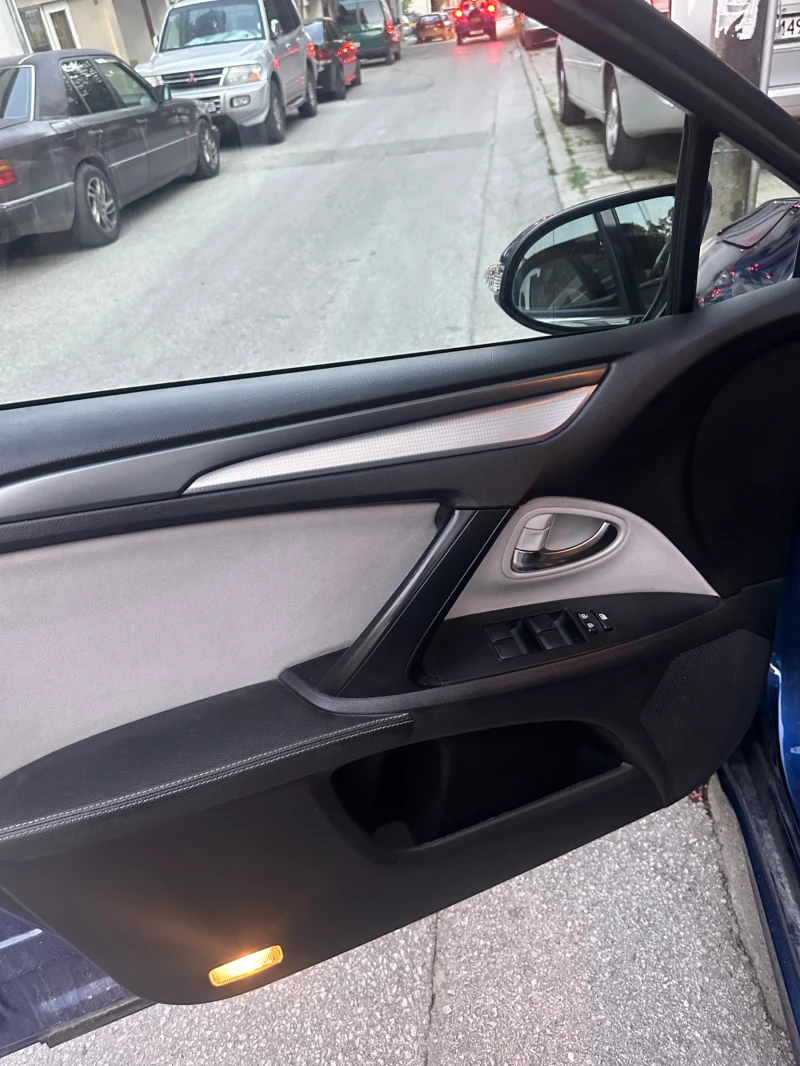 Toyota Avensis Toyota Avensis 2.0 D4D Edition S , снимка 17 - Автомобили и джипове - 52627019