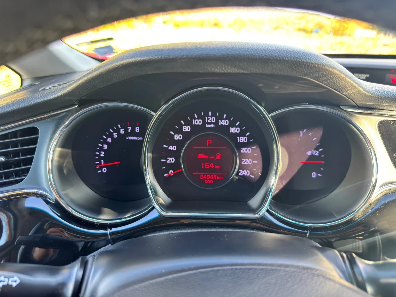 Kia Ceed Spirit, снимка 14 - Автомобили и джипове - 52107891