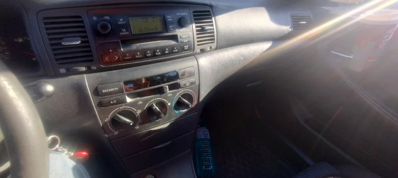 Toyota Corolla, снимка 2 - Автомобили и джипове - 52267349