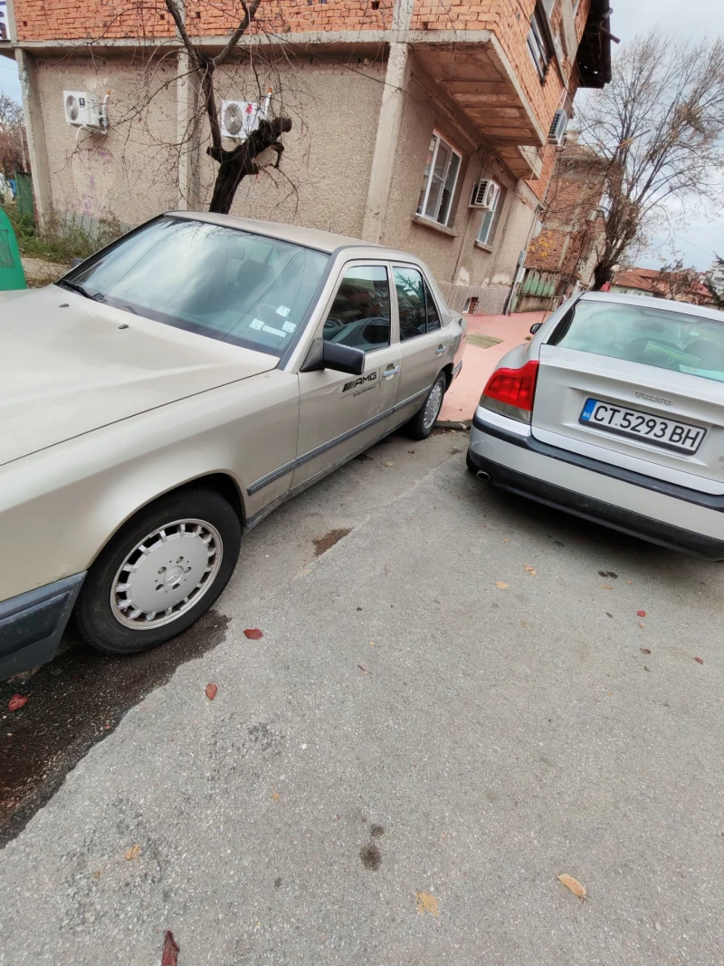 Mercedes-Benz 124 Е300, снимка 4 - Автомобили и джипове - 52687032