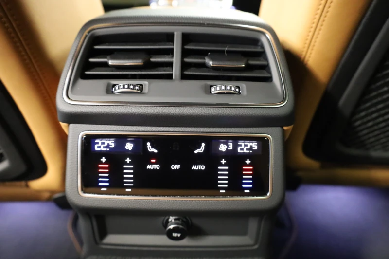 Audi A6 3XS-LINE* RS* HD MATRIX LIGHTS* B&O* HEAD UP* , снимка 15 - Автомобили и джипове - 53280773