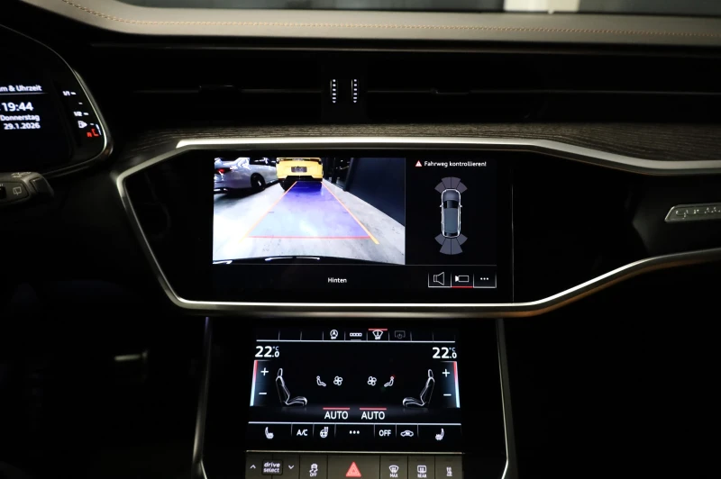 Audi A6 3XS-LINE* RS* HD MATRIX LIGHTS* B&O* HEAD UP* , снимка 12 - Автомобили и джипове - 53280773