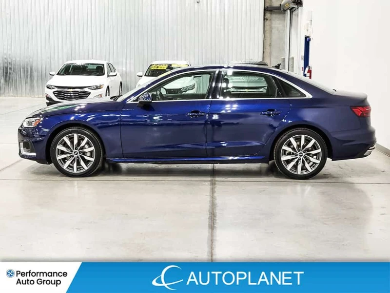 Audi A4 * Komfort 45 Quattro, Navi, 360 Cam, Heated Seats!, снимка 5 - Автомобили и джипове - 53524416