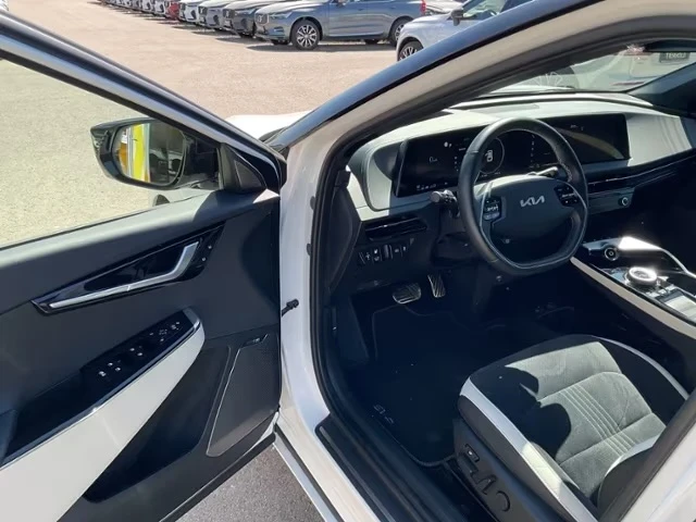 Kia EV6 GT-Line RWD KIA CERTIFIED DIST 360 HUD Winter Pack, снимка 13 - Автомобили и джипове - 54822422