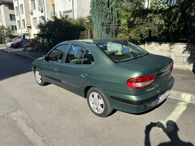 Renault Megane, снимка 2 - Автомобили и джипове - 55479016