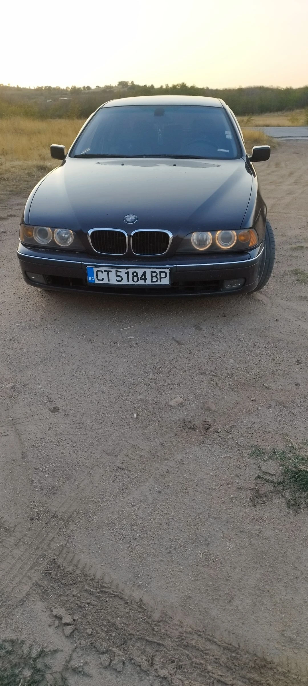 BMW 523, снимка 1