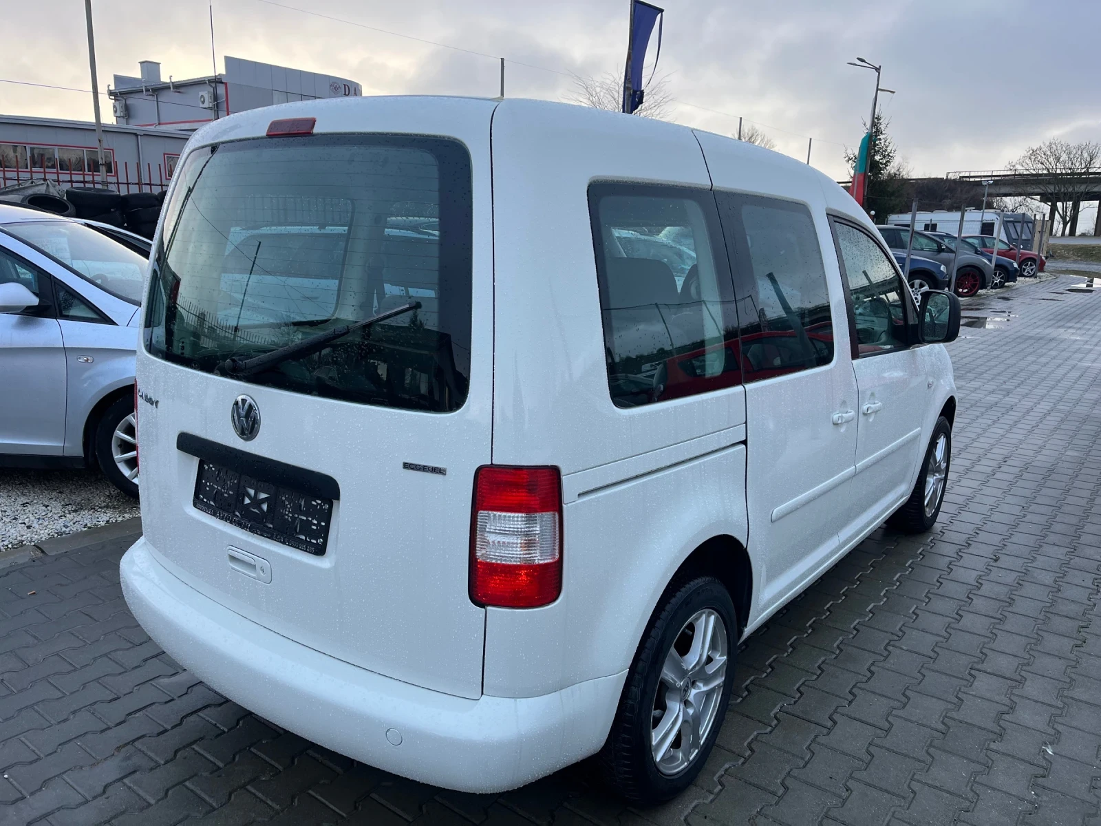 VW Caddy 2.0* Топ* Климатик* Нов внос* Бартер*  - изображение 7