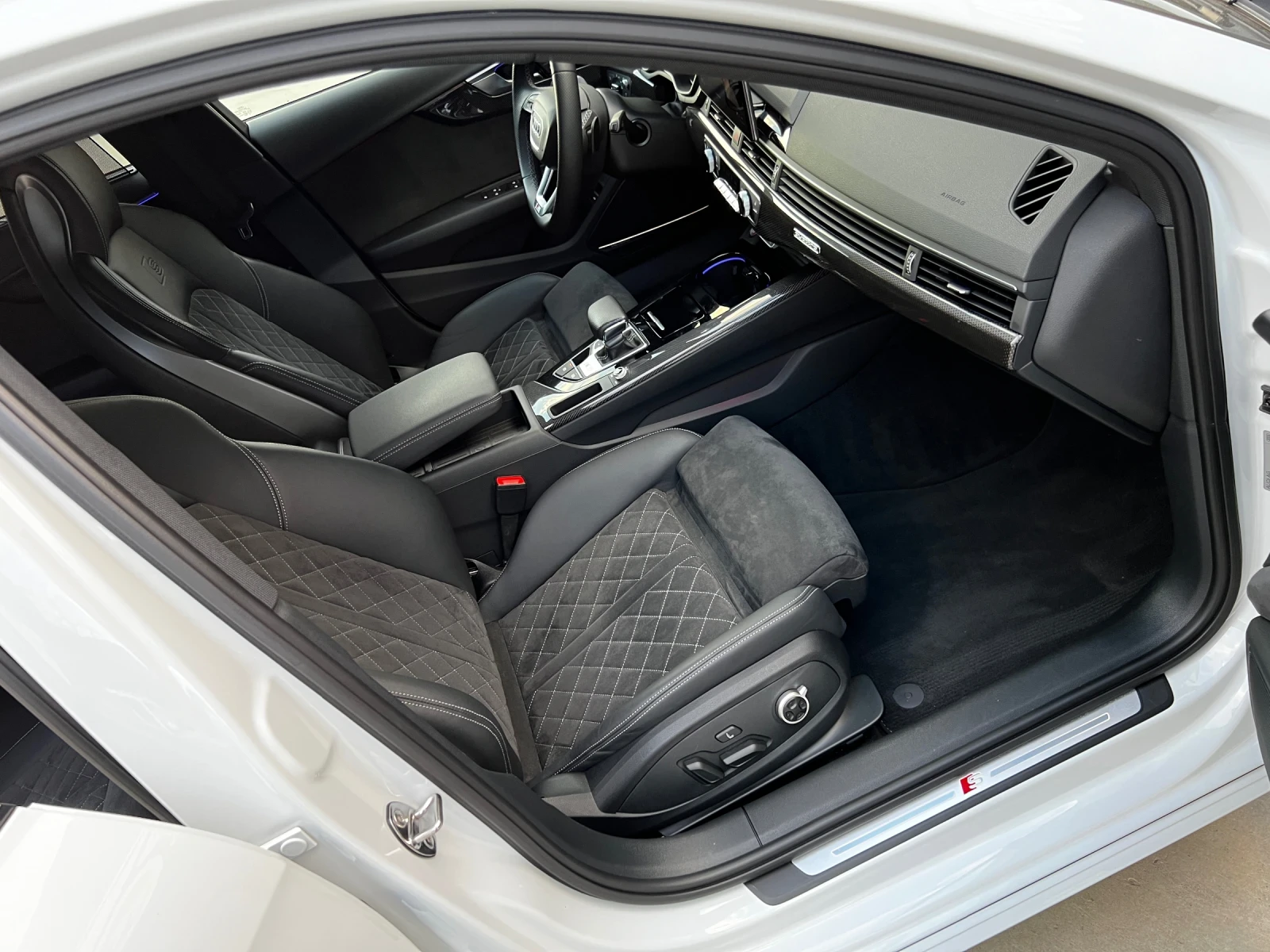 Audi A4 S4/55TDI/CARBON/MATRIX - изображение 10