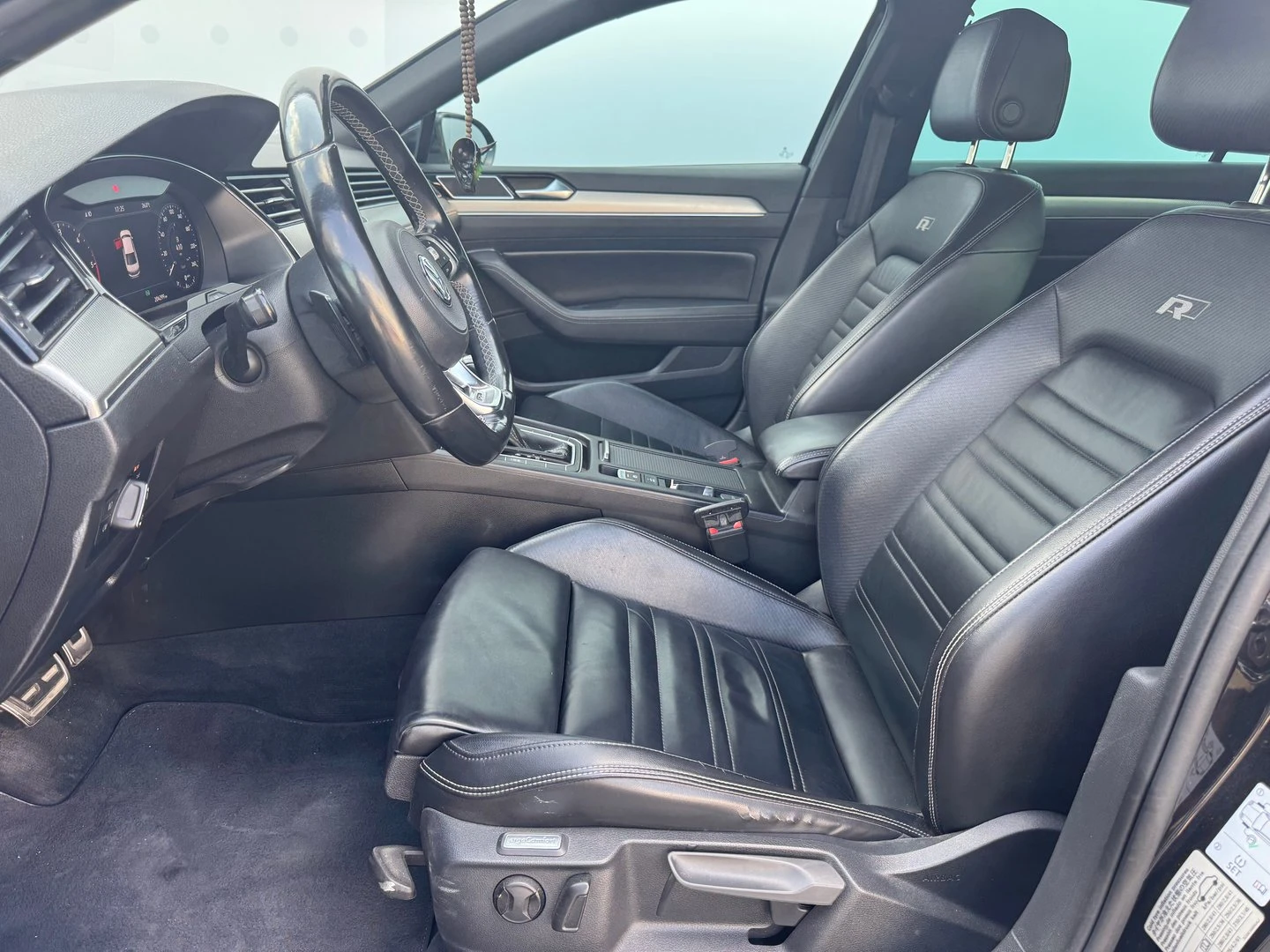 VW Passat 2.0 TDI SCR DSG Highline - изображение 5