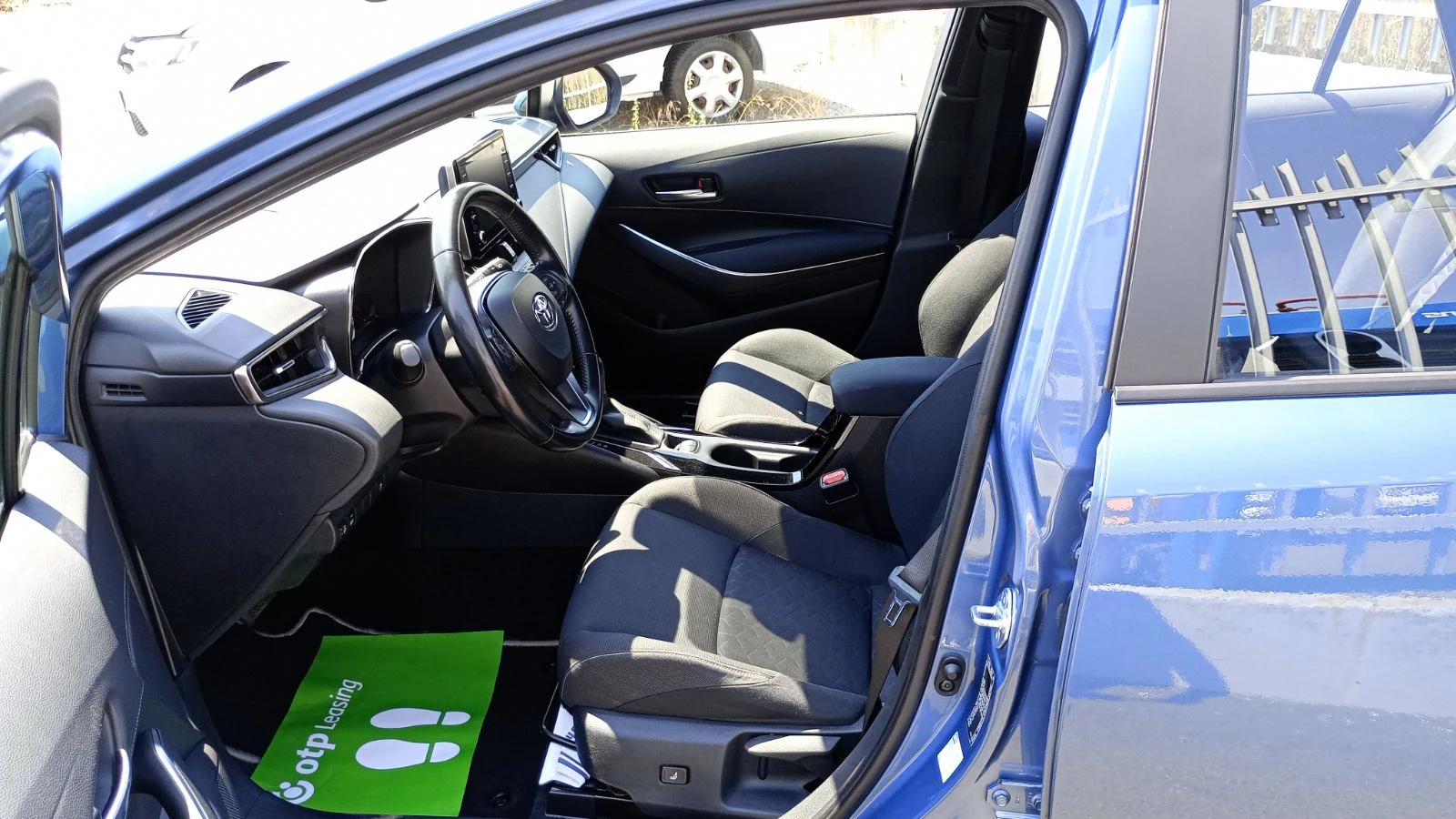 Toyota Corolla Touring 1.8(122 кс)Hybrid e-CVT - изображение 5