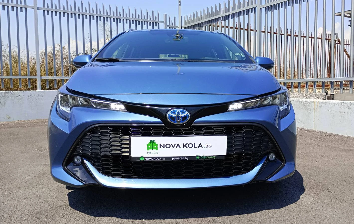 Toyota Corolla Touring 1.8(122 кс)Hybrid e-CVT - изображение 4