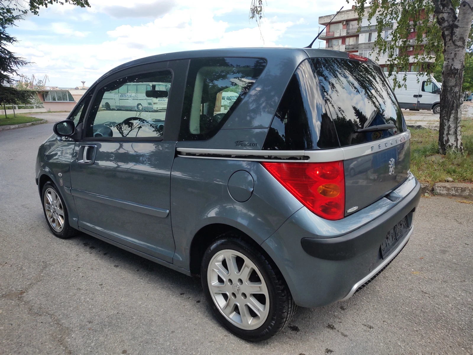 Peugeot 1007 1.4HDI, 68k.c. - изображение 4