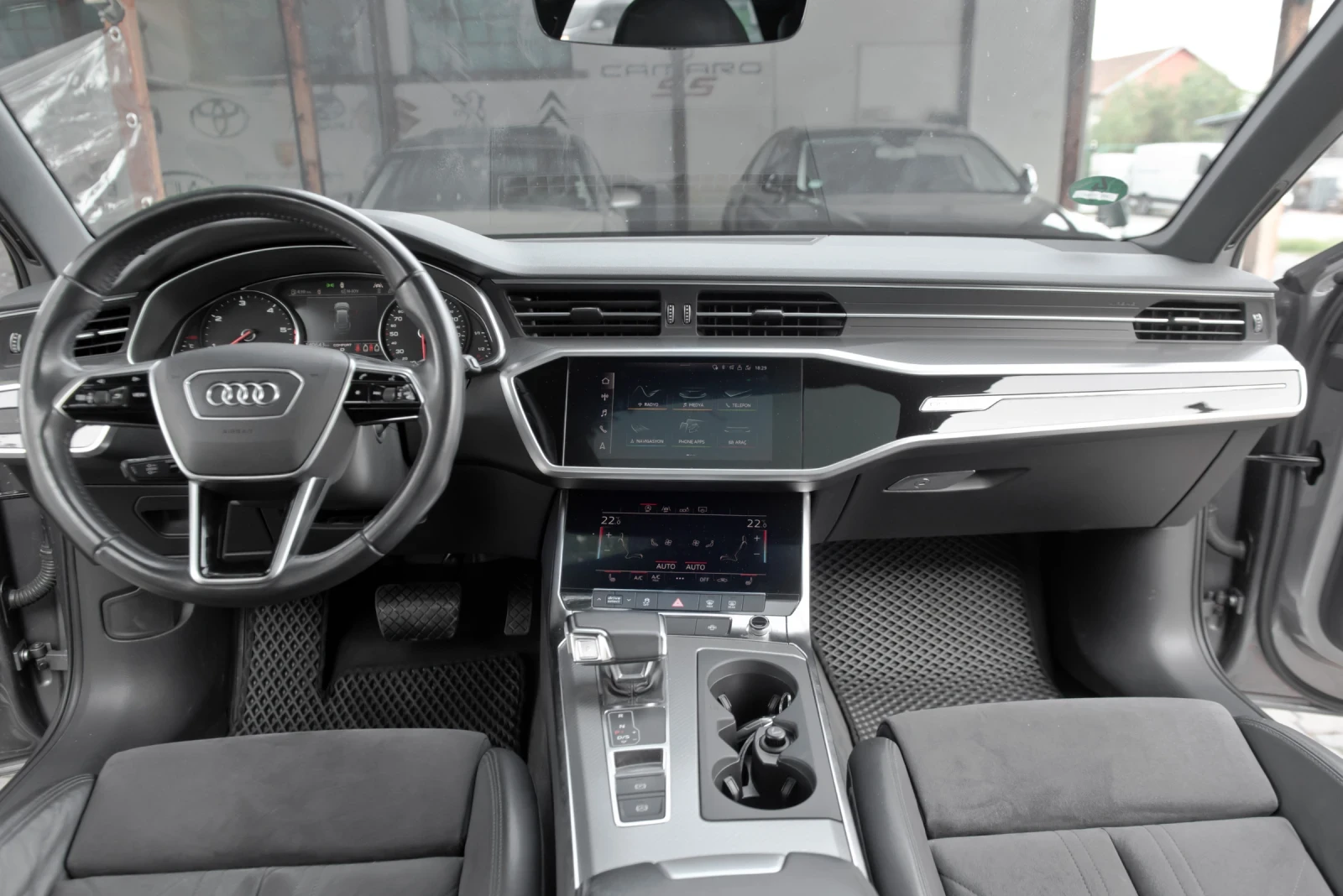 Audi A6 Avant/45TDI/PANO/19 - изображение 10