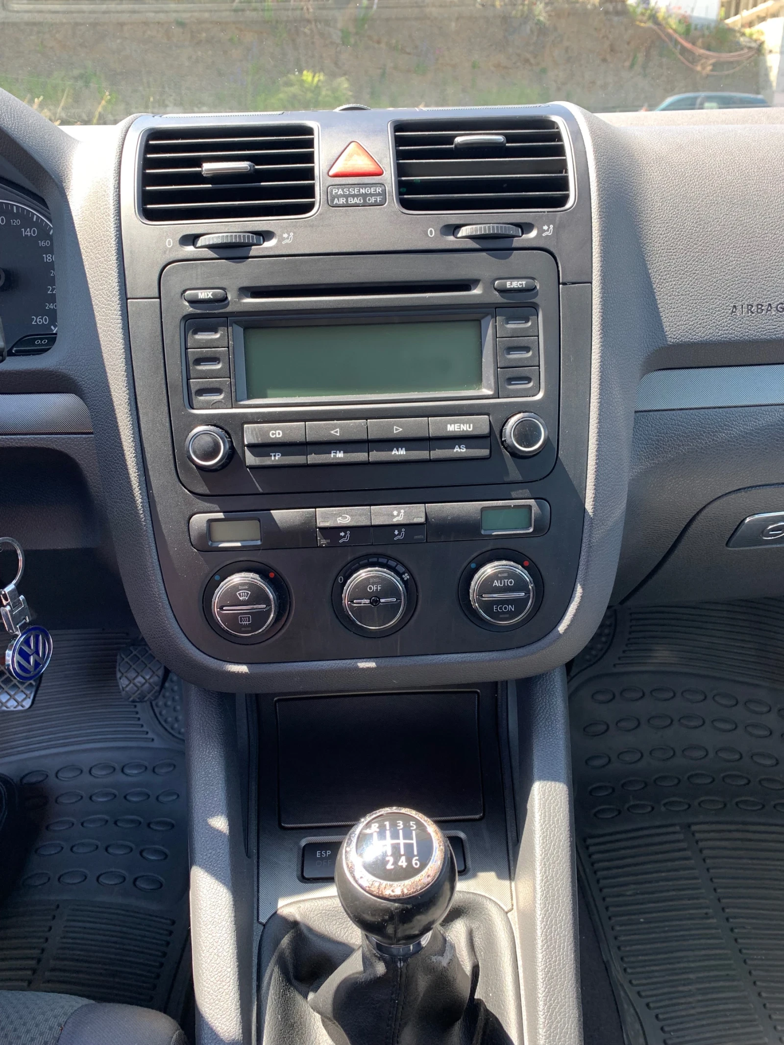 VW Golf 2.0 FSI - изображение 10