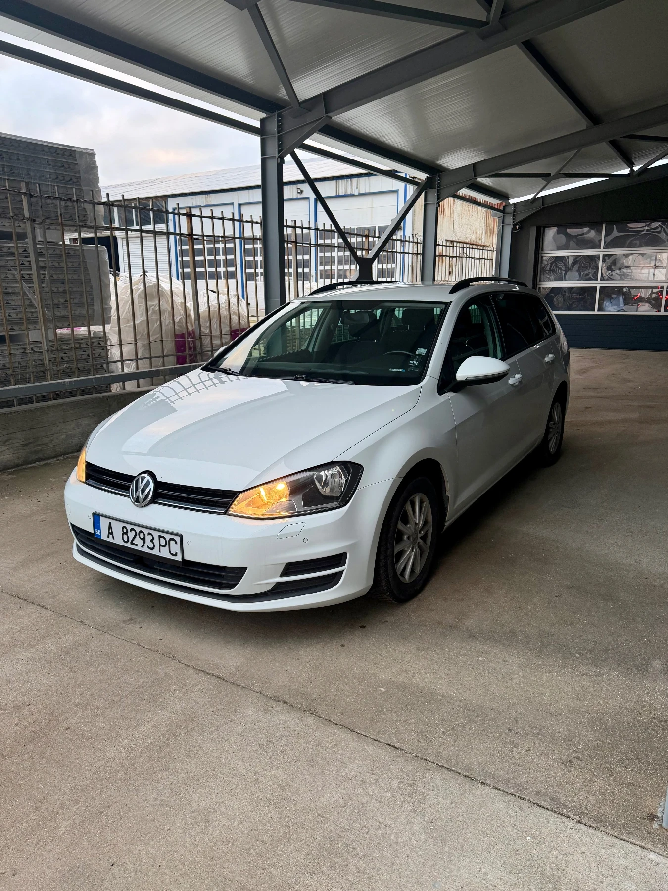 VW Golf TDi Bluemotion - изображение 3