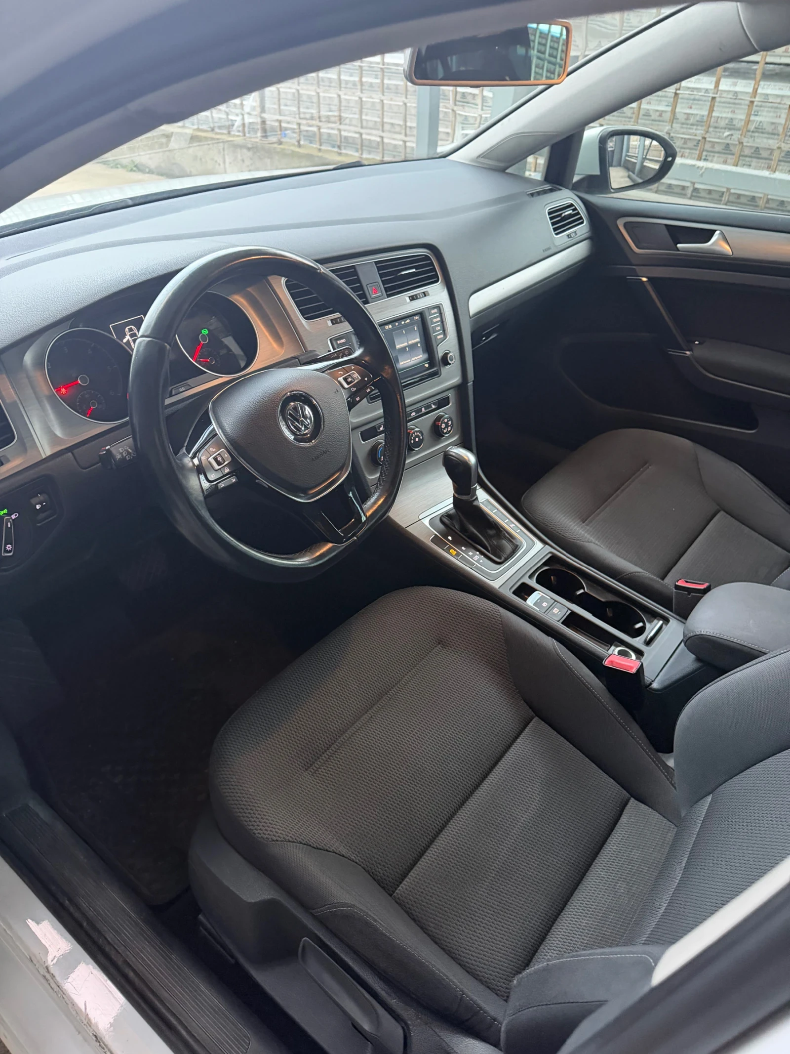 VW Golf TDi Bluemotion - изображение 9