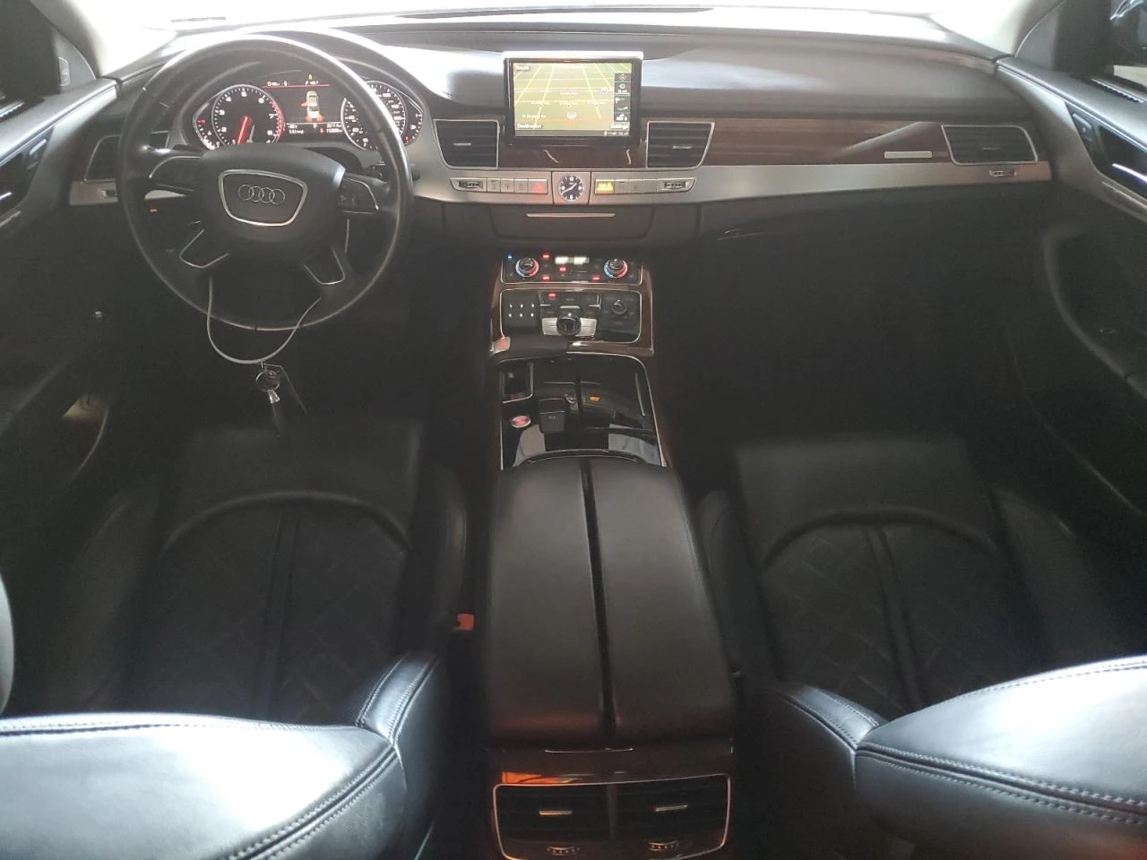 Audi A8 QUATTRO* ADAPTIVE LED* COOLED/HEATED SEATS* KEYLES - изображение 7