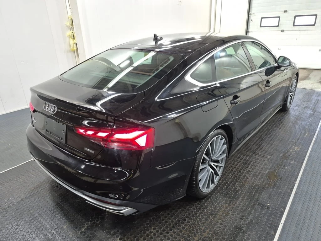 Audi A5 45tfsi * KOMFORT * CARFAX *  - изображение 4