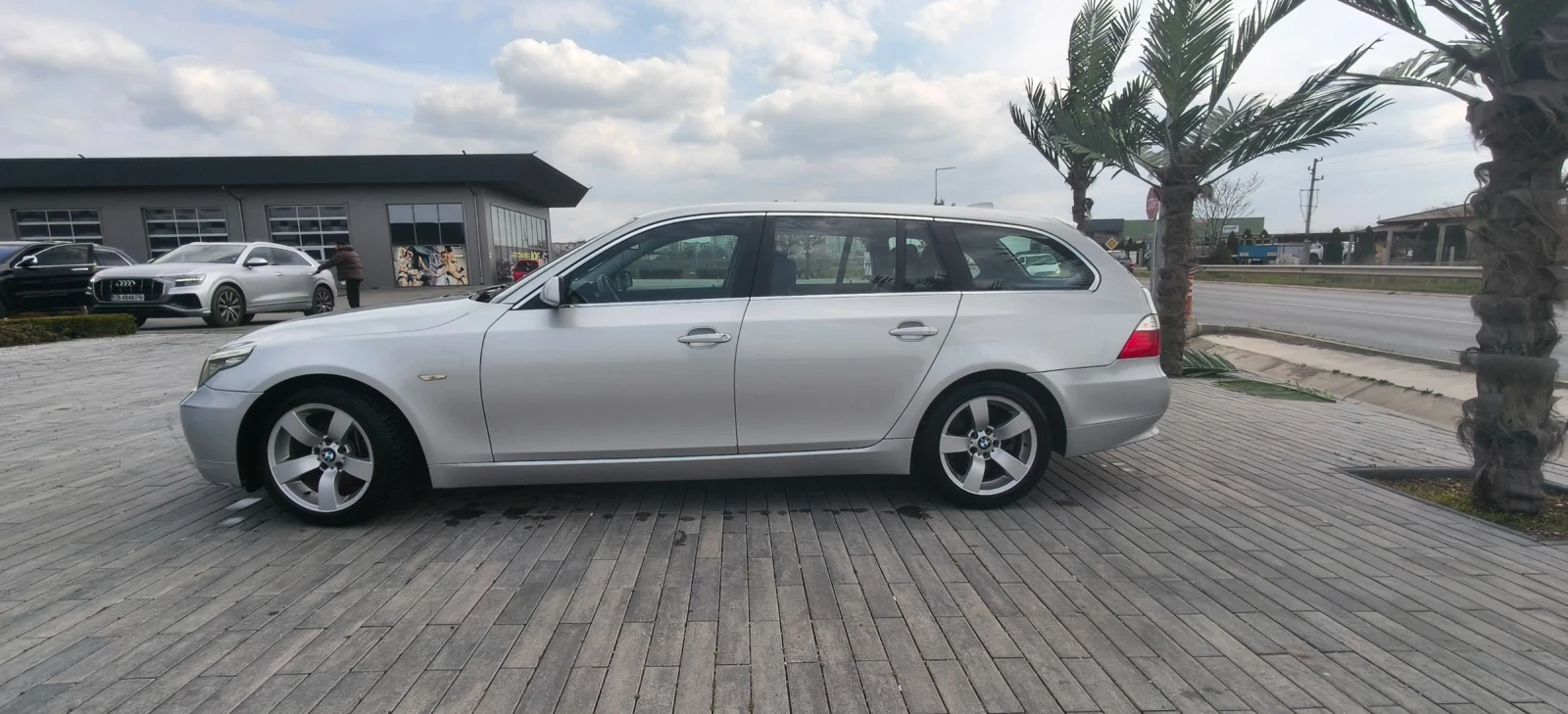 BMW 525, снимка 4 - Автомобили и джипове - 53878733