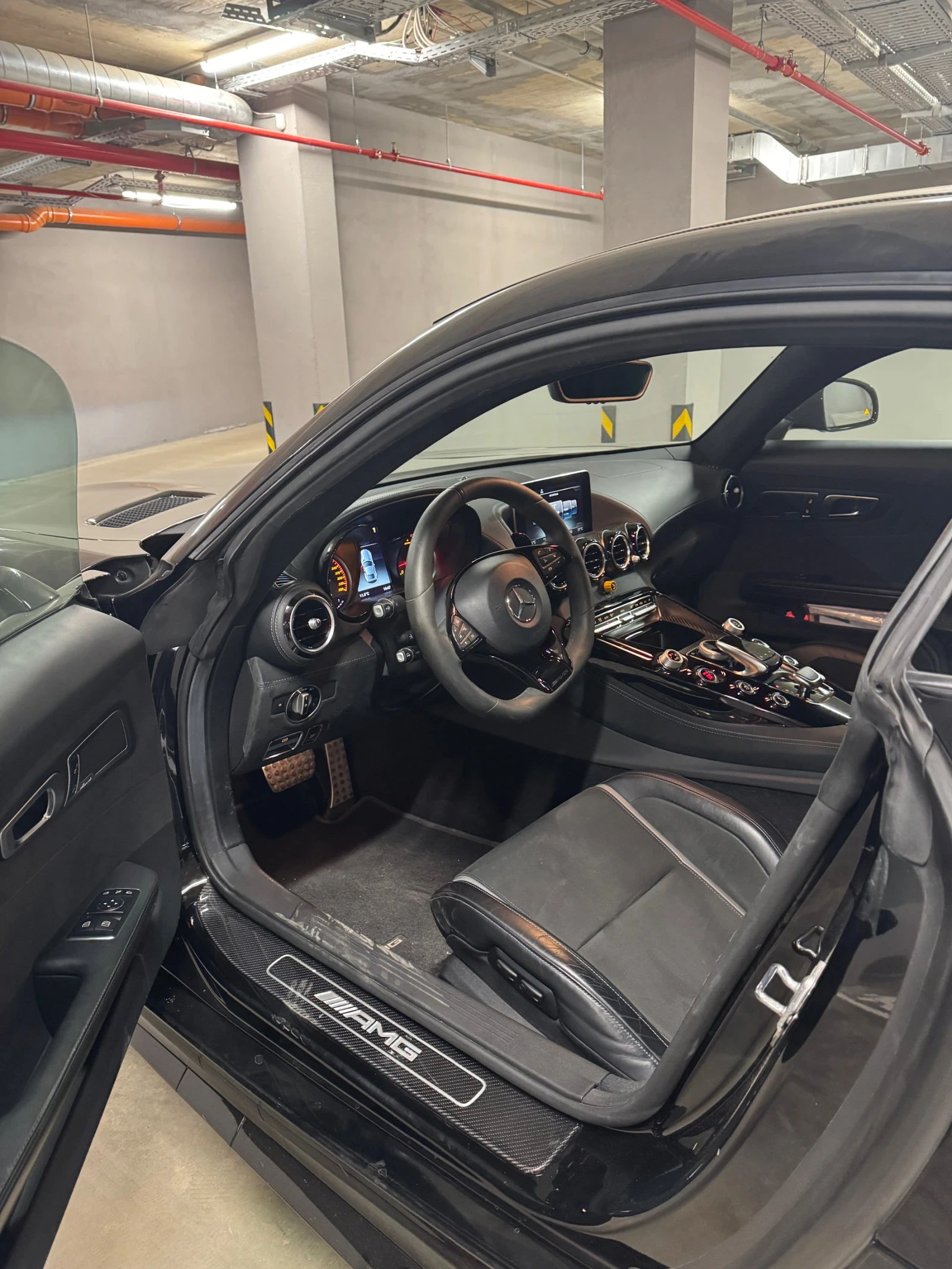 Mercedes-Benz AMG GT R, снимка 7 - Автомобили и джипове - 53906382